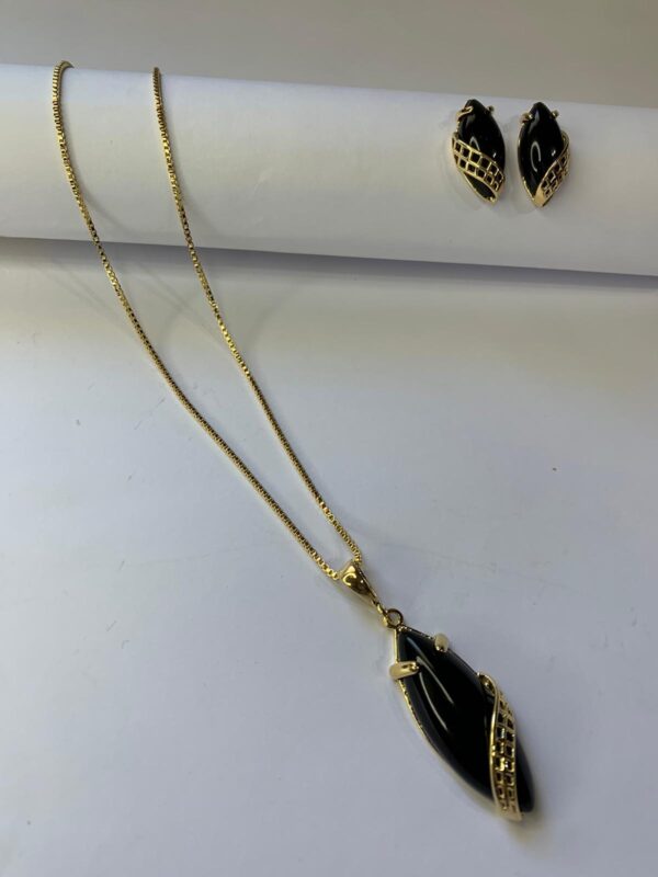 Conjunto Noche dorada