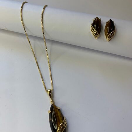 Conjunto Fuerza Dorada