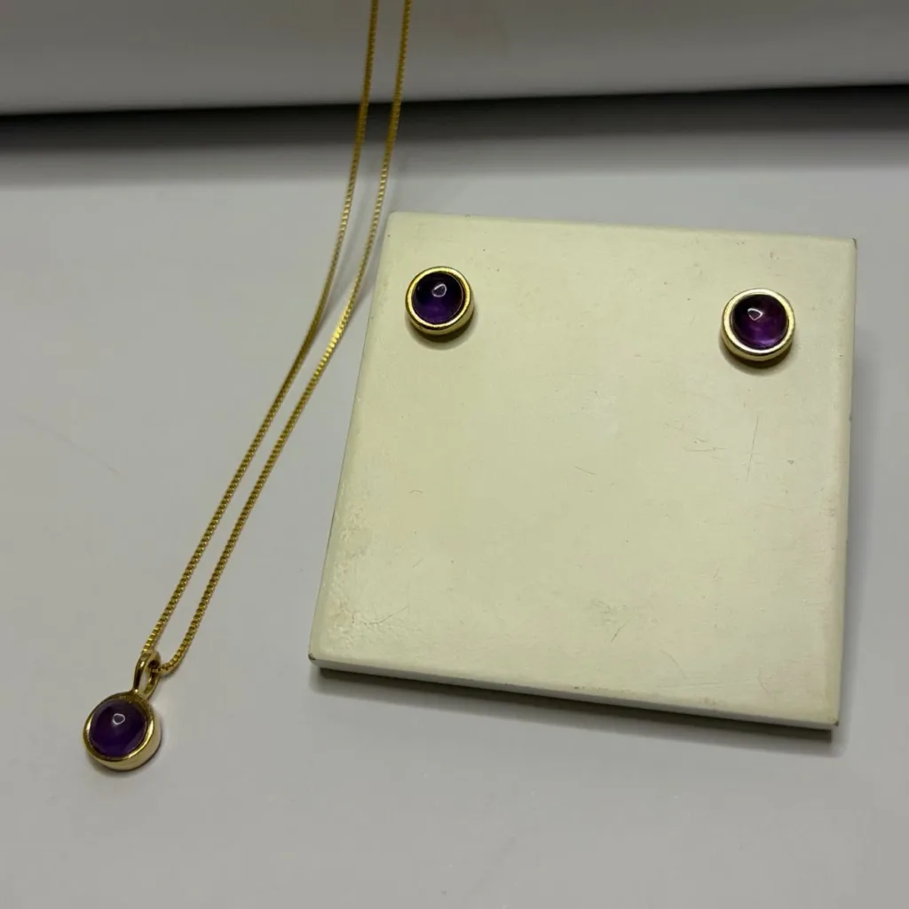 Conjunto Punto de Luz en Amatista Natural