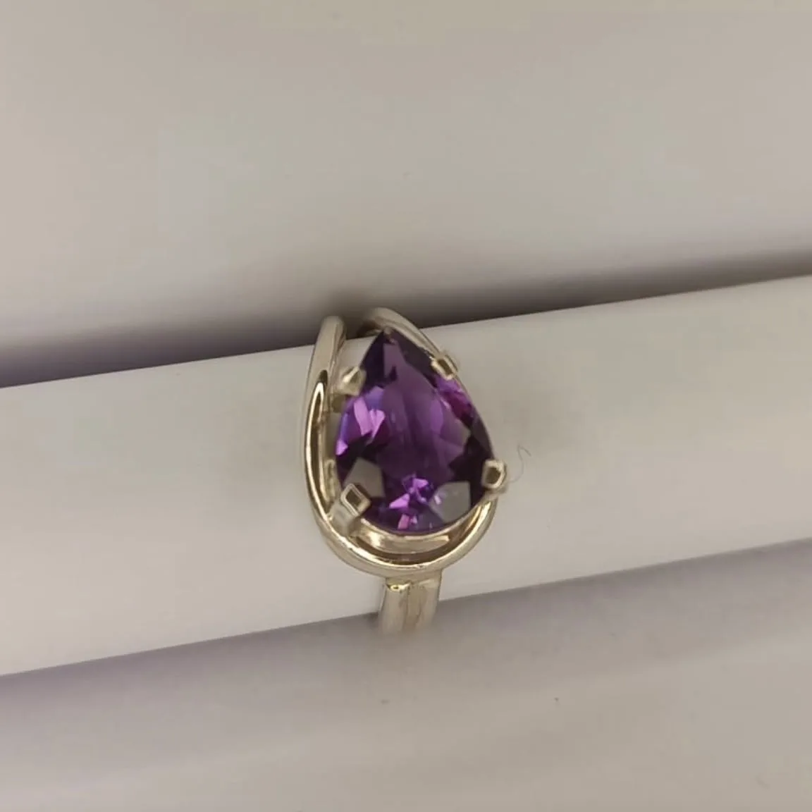 Conjunto Luz de Amatista Natural | Anillo y Cadena con Dije | Oval, Triangular o Gota - Imagen 8