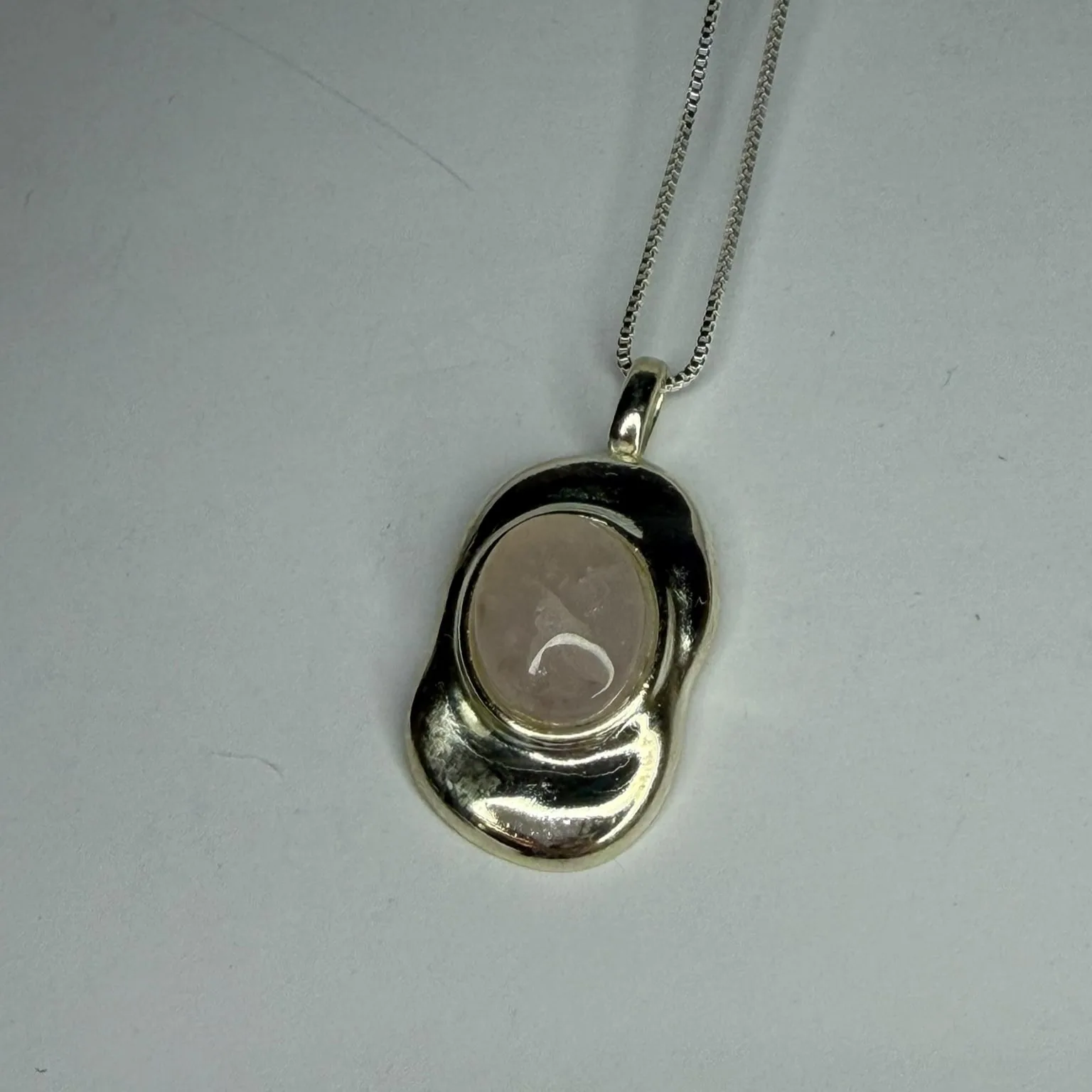 Conjunto Esencia | Cadena, Dije y Caravanas | Piedra Natural a Elección | Baño en Oro o Baño en Plata - Imagen 4